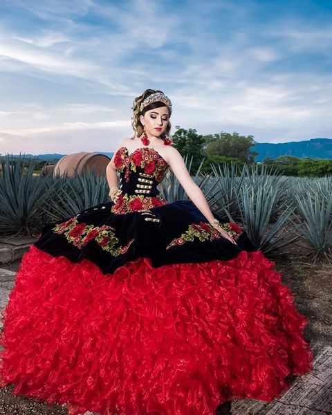 Organeza orgânica babados quinceanera vestidos vermelho e preto vestido de baile inchado vestidos de baile vintage bordado doce 16 vestido vestidos de saias