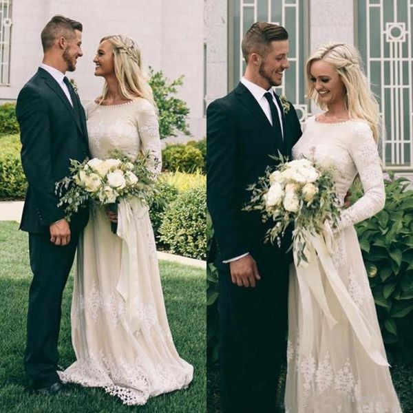 

2019 Bohemian Wedding Dresses Long Sleeves Modest A Line Jewel Neck Appliques Garden Wedding Dresses Floor Length Bridal Gowns