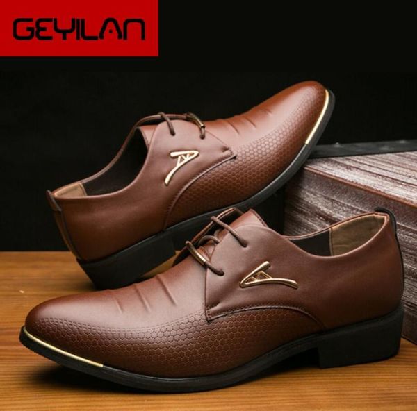 

2018 new autumn men fashion leather shoes dress loafers pointy leather breathable formal business shoes plus size, Black
