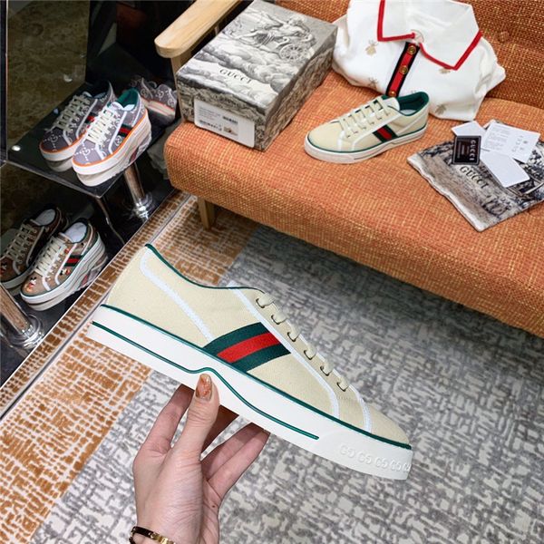 

fashion trend luxury platform design women's shoe triple shoes retro lace-up men's shoes flat white shoes canvas shoe size 35-45 0, Black