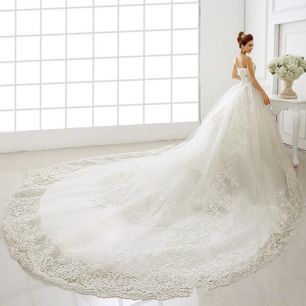 

2019 cathedral train beaded lace ball gown wedding dresses sweetheart crystal applique corset church bridal gowns with lace up, White