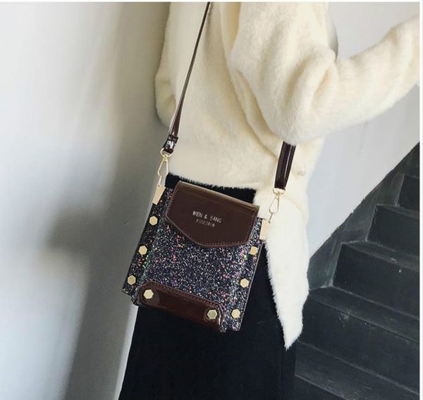 

bag female 2020 new wave korean version of autumn and winter retro wild fashion simple sequined shoulder messenger bag
