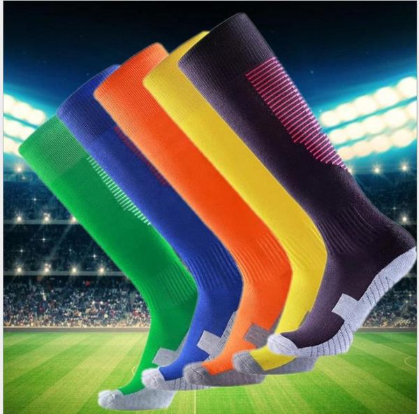 Длинная трубка мужчины взрослые дети с тем же абзацем износостойкое полотенце нижнее спортивные носки нескользящие нижние футбольные чулки
