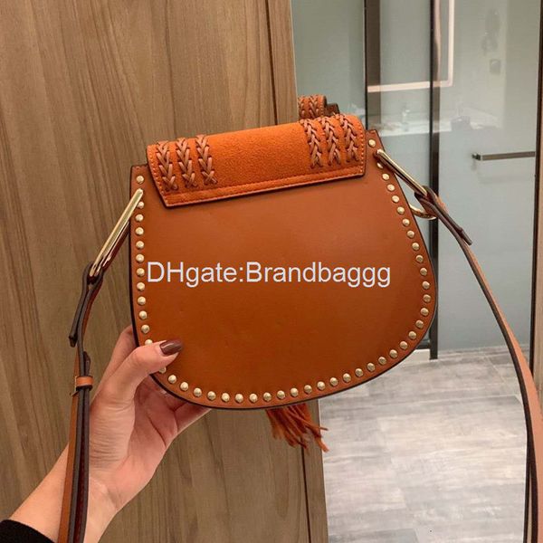

2020 fashion women crossbody bags shoulder bag ring buckle vintage genuine leather handbag lady tassels design saddle bag
