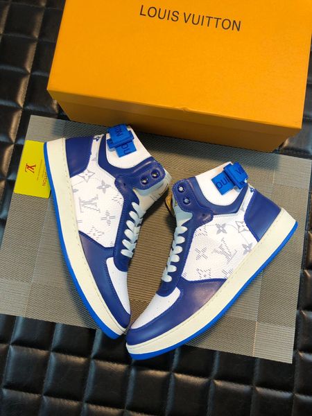 

2019 mens designer shoes 4 colors letter print men shoes sports shoe mens shoes real pictures, White;black