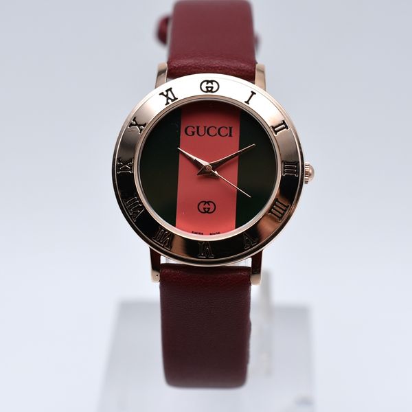 

2019 женская мода кожаные часы красный / серый / черный/зеленый / красный кварцевые ч