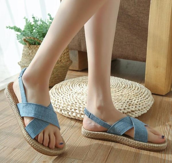 Heißer Verkauf-2019 Neuer Gladiator Peep-Toe Casual Flat Sandal Demin Slip auf Strand Sandalen Damen CZ127