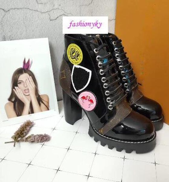 

women's leather boots star trail trend vogue heel black leather shoelaces vulcanizate outsole luxury martin bootswith box