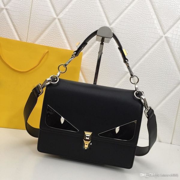 

shangxin capsule series handbag contrast color stitching fashion tide 2019 new gray black red number: 5533 large