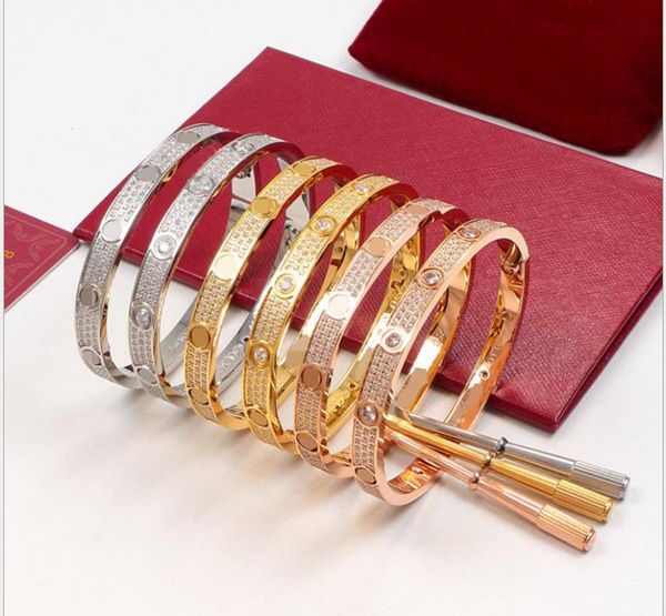 

пара, полная звездных браслетов, полных бриллиантов, Golden;silver