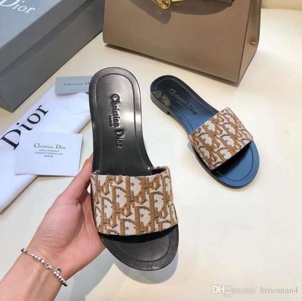 

2019 women huarache andal de igner hoe luxury lide ummer fa hion wide flat lippery with thick de igner andal lipper flip flop