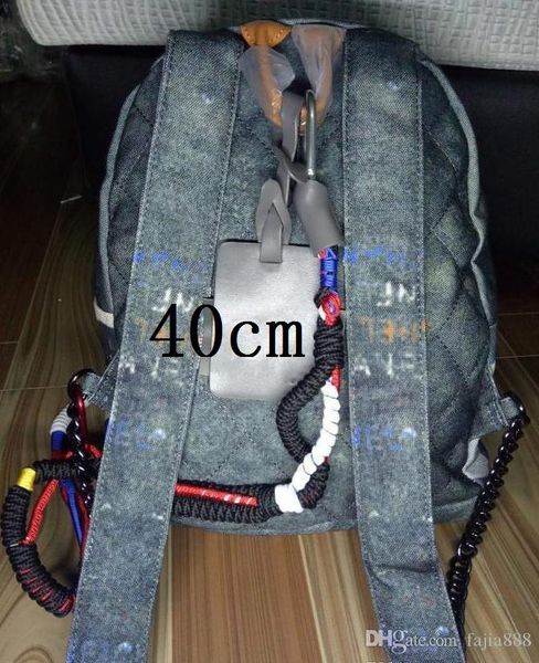 

2019 new fashionable large graffiti bags, shoulder bags, travel bags and canvas bags