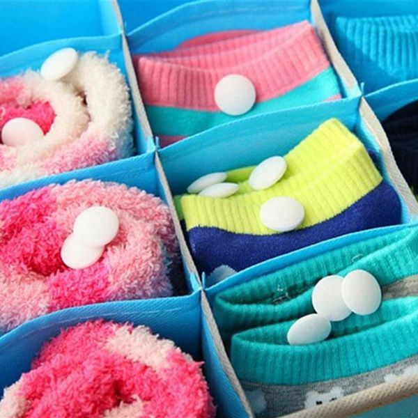 

1 bag natural mothball drawer deodorizer naphthalene mothball moth-natural camphor ball wardrobe pest control wooden mothballs
