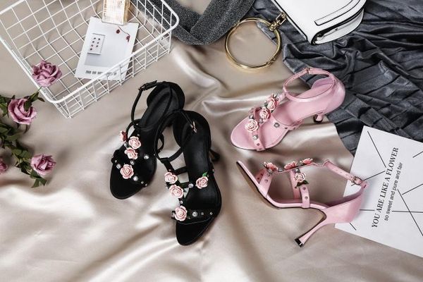 

gladiator sandals high heeled black blue pink female studded wedding fashion sandals shoes summer straps flowers shoes mujers