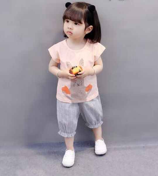 

2019 new ummer tyle children rabbit pattern hort leeve medium pant two piece uit fa hion girl thin ection cotton wear uit