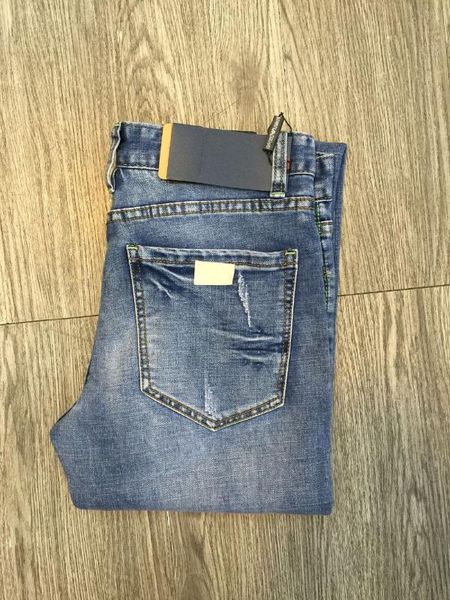 

2019 brand new fashion jeans, men's dark blue trousers.303