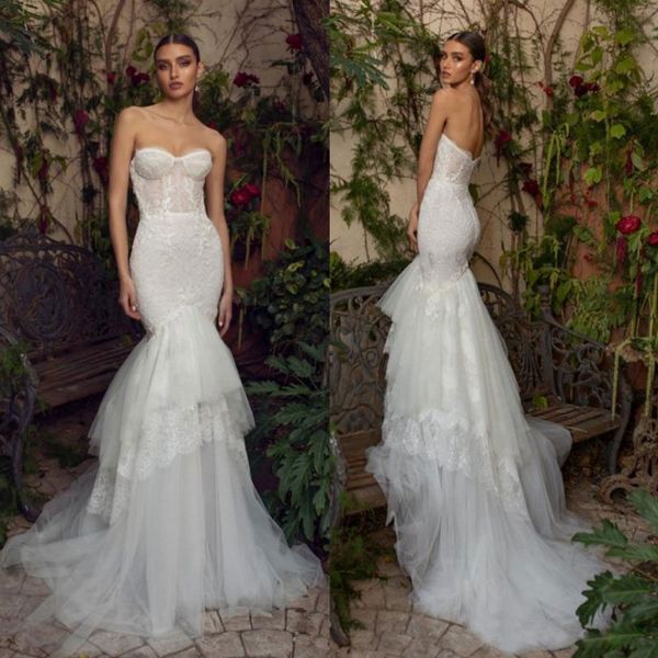 

fabulous lace mermaid wedding dresses strapless neck appliqued bridal gowns tulle sweep train plus size boho vestido de novia, White