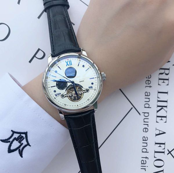 

Мужские автоматические плавные плавные часы Geneve Шести игольные Механические Дел