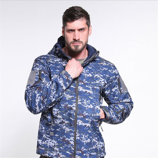 

outdoor tactical hiking softshell jacket men army waterproof windproof fleece jackets sport camping training hunting jackets, Blue;black