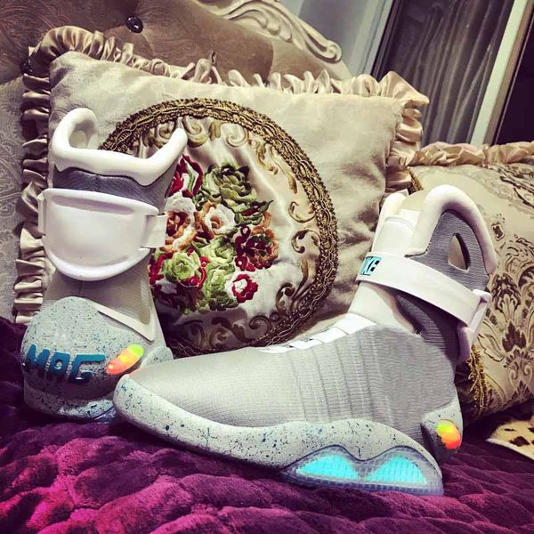 

self lacing designer shoes air mag back to the future mcfly led mens mag sneakers brand fashion mens mcfly luxury grey women boots mags, Black