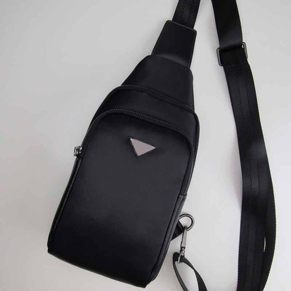 

designer luxury handbag purse canvas material pocket purse single shoulder man bag pada purses crossbody bag