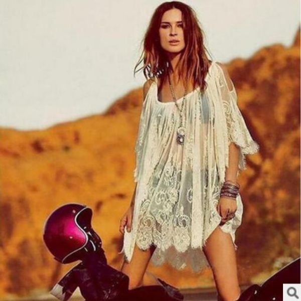 

2019 new european and american products are wholesale of beach dress smocks with lace open-shoulder see-through suntan clothes, White;black