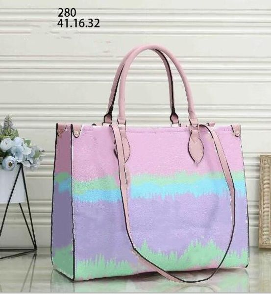 

wholesale and retail new fashion designer handbag shoulder bag classic graffiti design women bag large capacity designer should