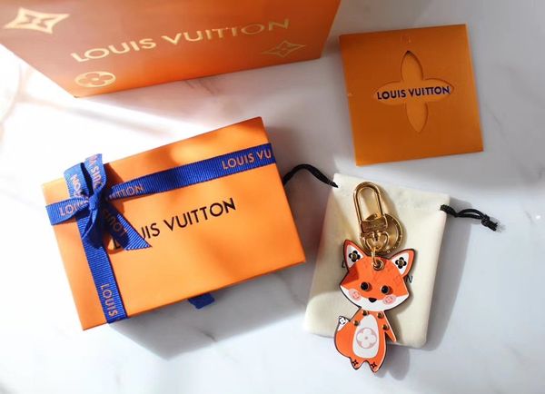 

the latest car key chain wallet pendant flower cat design chain a key ring for the gift of women with boxes, Silver