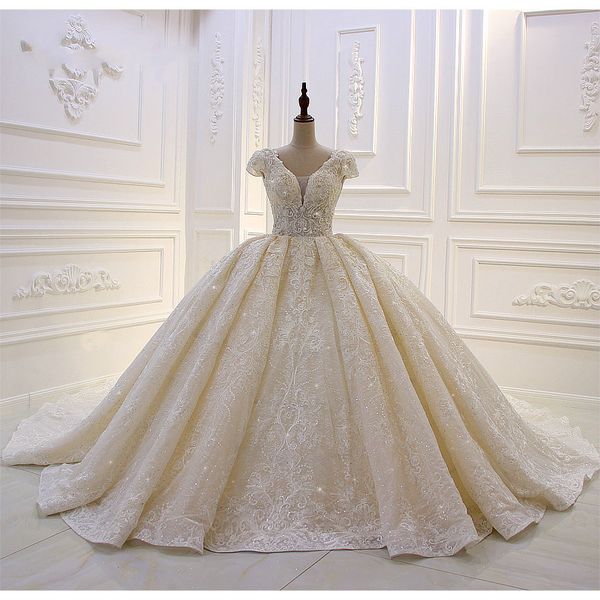 

luxury 2020 lace ball gown wedding dresses v neck beaded appliqued ruffles country bridal gowns cap sleeve vintage plus size robes de soiree, White