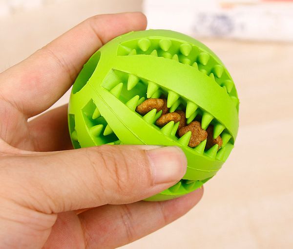 Новый резиновый жевательный шариковой собачьи игрушки тренировочные игрушки внутри собачьего корма зубной щеткой жевание игрушечные продукты питания для животных продукты
