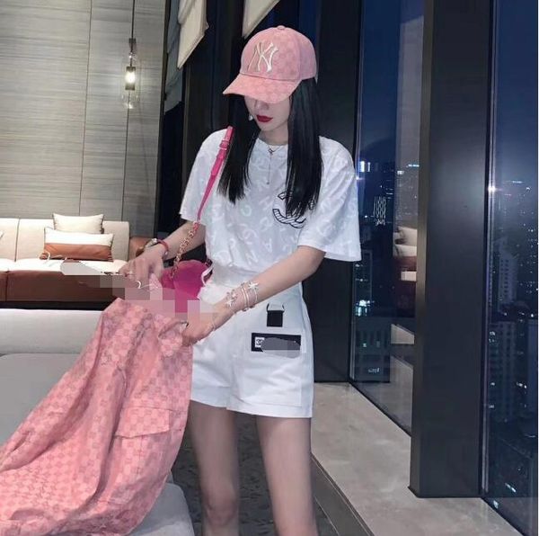 

spring and summer new three-dimensional printing stars with short sleeves men and women fashion age reduction t-shirt, White