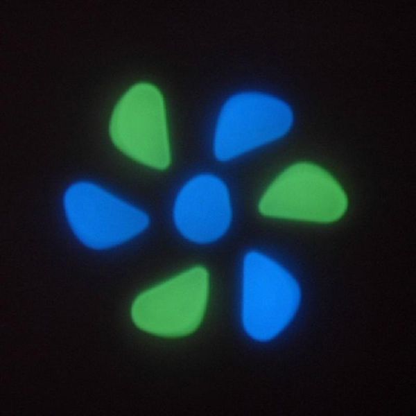 

winomo 100pcs unique luminous glow in the dark cobblestone man-made pebbles stone