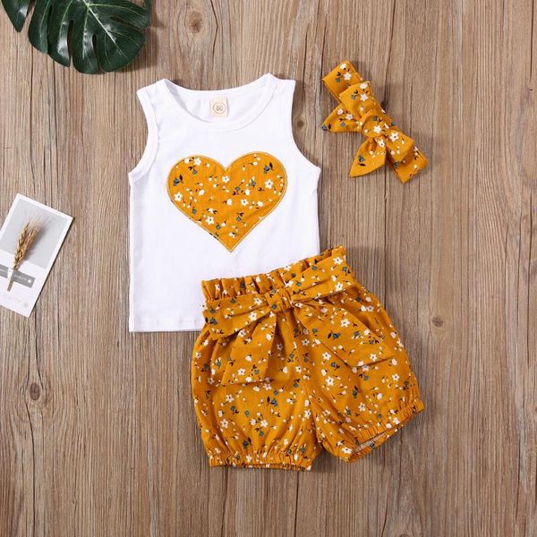 

clothing sets 2021 born baby girl clothes summer flower print peach heart sleeveless short pants headband 3pcs outfits sunsuit, White