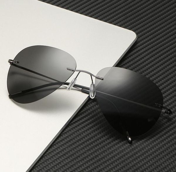 

2019 new frameless b titanium folding leg sunglasses men's polarized frog mirror driver driving night vision sunglasses, White;black