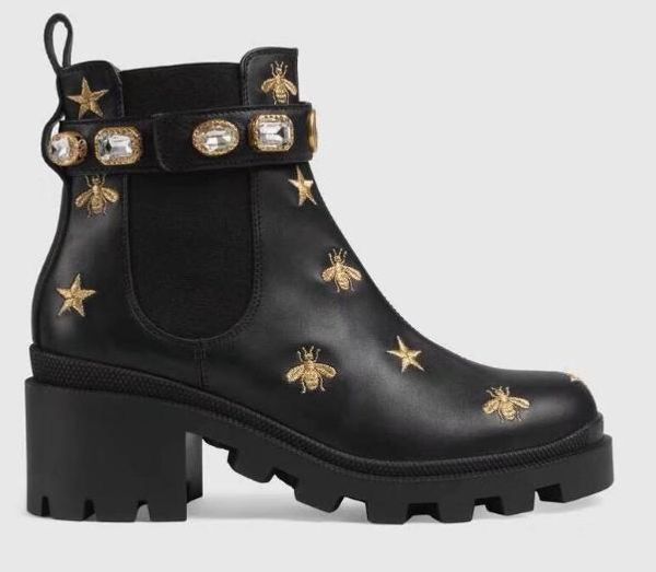 

2018 de igner women ca ual hoe fa hion briti h boot round toe martin boot buckle trap chunky heel round toe embroidered boot i6
