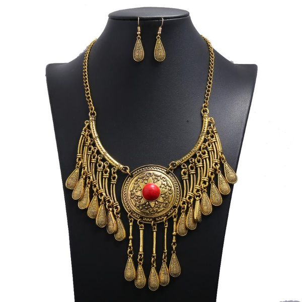 

lnrnan 2020 new water drop tassel bib choker necklace set women jewelry retro geometric clavicle chain metal collor necklaces, Golden;silver
