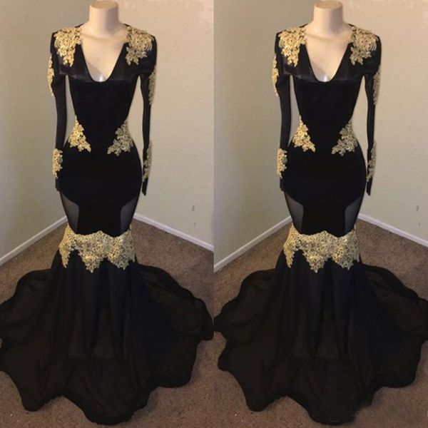 

Vintage Black With Gold Applique Long Sleeve Prom Dresses Mermaid Deep V Neck Illusion Style Ruched Tulle Long Evening Gowns