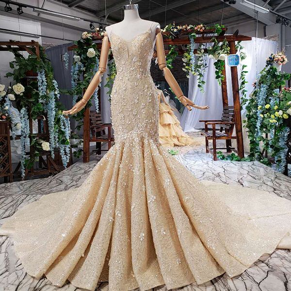 

2019 saudi arabia wedding dresses shawl sweetheart neck backless lace up back tassel 3d lace applique sequins pattern bridal gowns garden, White