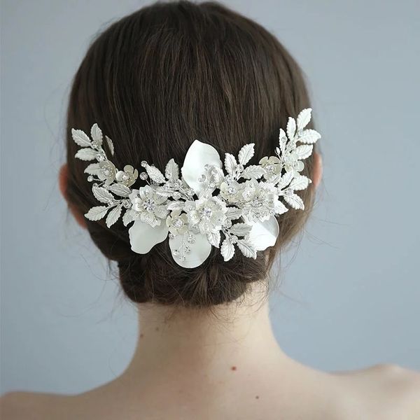 

antique silver floral bridal hair comb delicate crystal wedding headpiece handmade party prom hair jewelry 2020, Golden;white