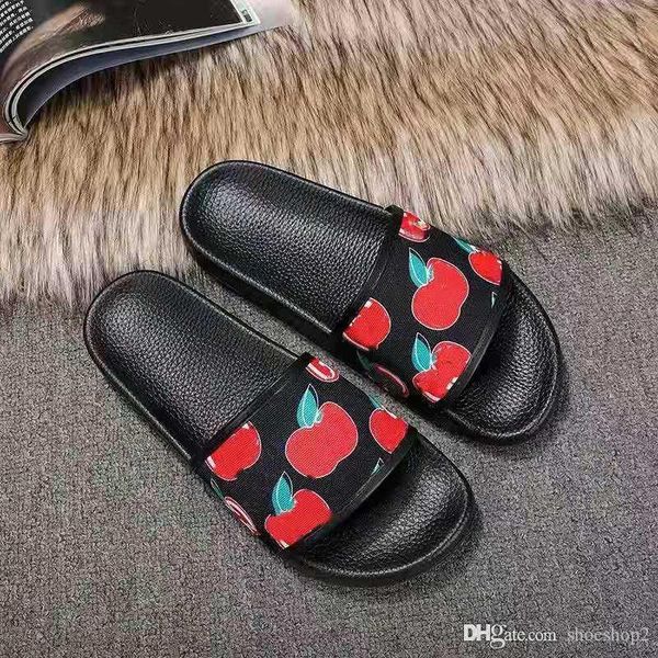

2020 men women slide sandals designer shoes slide summer fashion wide flat slippery with thick sandals slipper flip flops, Black