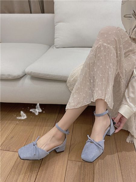 

2020 летом новой корейской версии диких обувь замша неглубоко рот квадратная голова дикие ретро сандалии женский стиль фея одного ш, Black