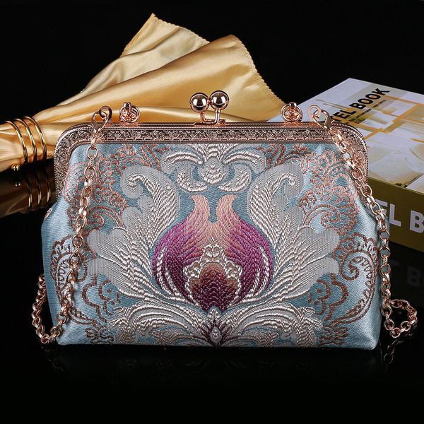 

women's elegant retro handbag embroidered small handbag hand-held