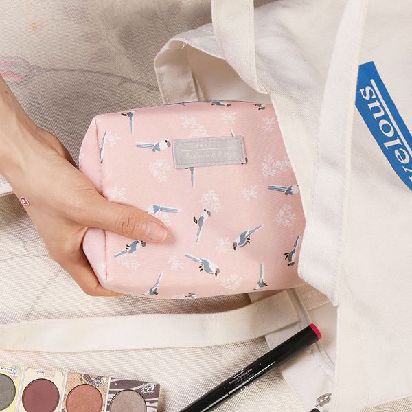 

beauty various colors waterproof fashion cotton cloth mini cute travel zipper portable cosmetic bags digital storage bags
