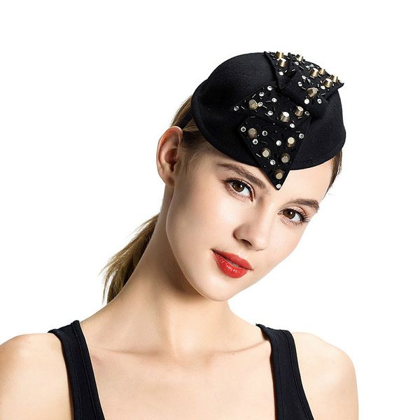 

2018 hat ladies spring and summer hat female embroidery beret women's, Blue;gray