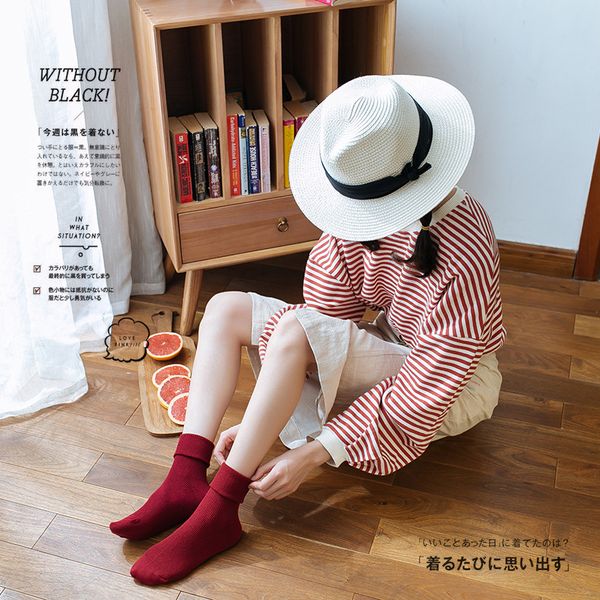 

ins new winter socks cotton solid color casual womens piles of socks factory direct a generation of fat sale, Black;white