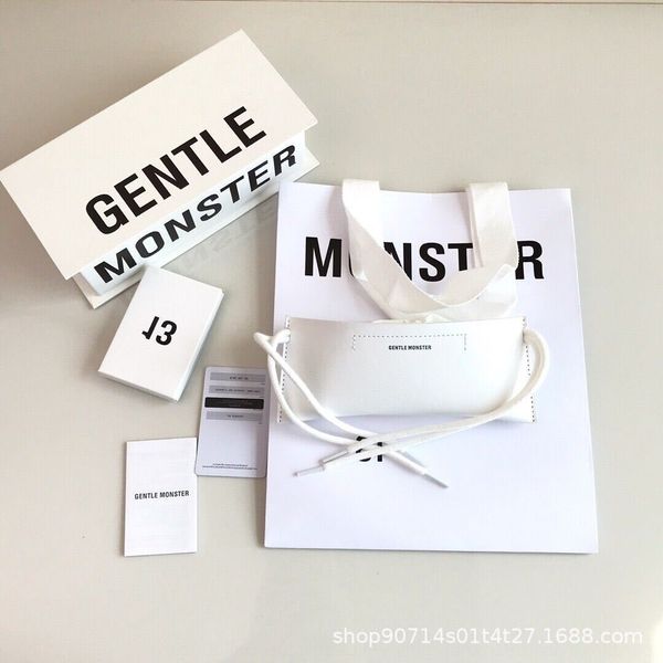 

gm sun case sun case white leather soft bag glasses box high-end v brand glasses box