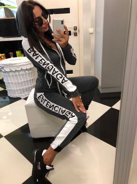 

womens new hooded suit 2019 two-piece sports leisure fashion comfort set autumn 4 style solid color size s-xl, Gray