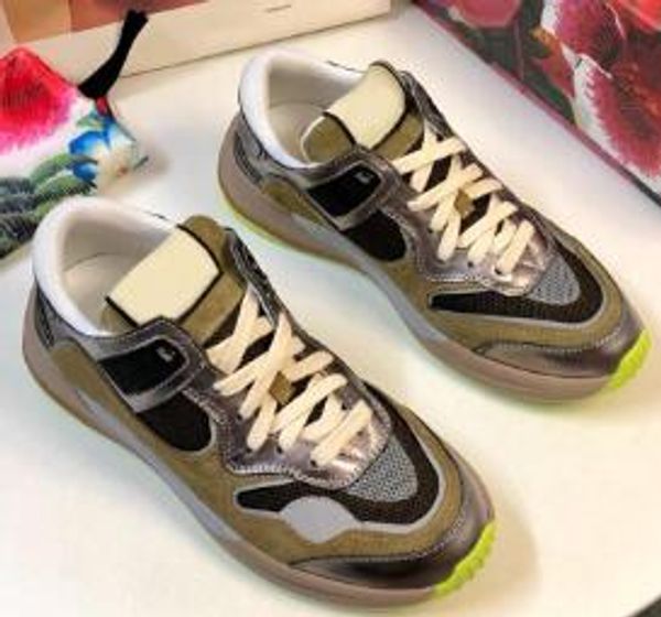

latest 2019 lxury designer ultrapace sneaker for womens fashion suede mesh womens designer shoes trainer classic vintage casual shoes 11, Black