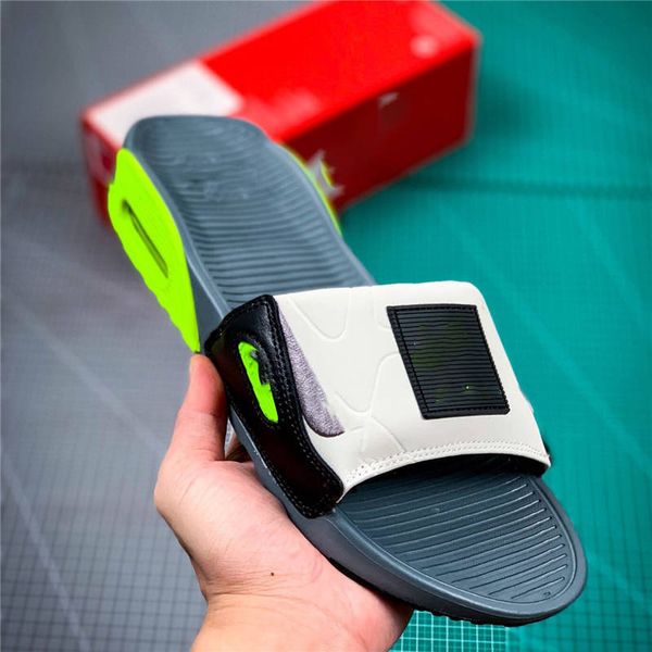 

2020 new fashion trend slippers, comfortable casual lazy slippers, md soft bottom, lightweight, half palm air cushion, fashion men and women, Blue;gray