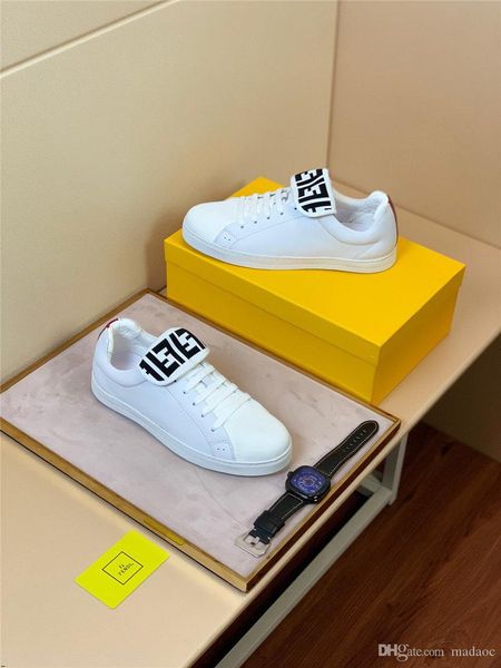 

19fw 2018 design men casual shoes black vulcanize shoes sneakers men loafers mens trainers breathable shoes slip on chinese kong fu style